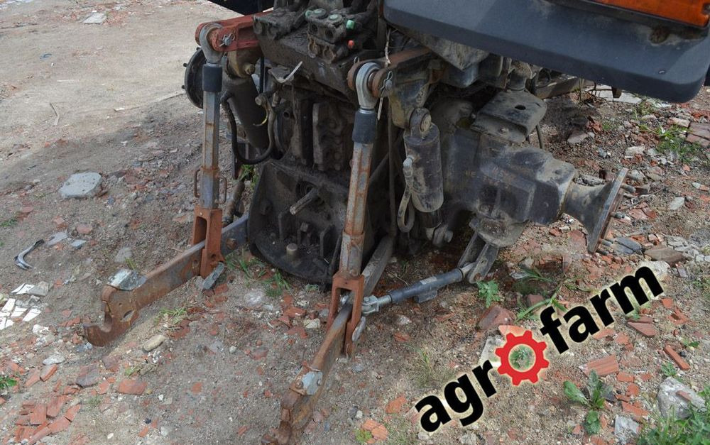 Massey ferguson części używane 8140 8150 8160 8170 silnik skrzynia zwolnica układ planetarny most oś - Коробка передач для Сельскохозяйственной техники: фото 2 Massey ferguson części używane 8140 8150 8160 8170 silnik skrzynia zwolnica układ planetarny most oś - Коробка передач для Сельскохозяйственной техники: фото 2