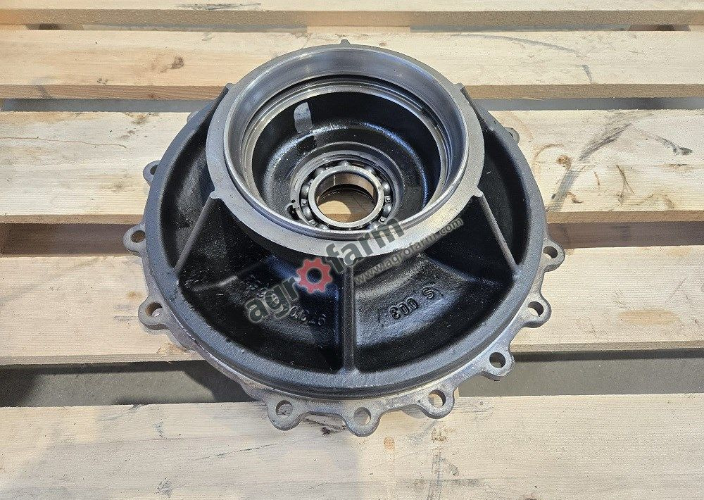 Pokrywa mostu, Fendt 939, 922, 924, 927, 930 - Кузов и экстерьер: фото 1 Pokrywa mostu, Fendt 939, 922, 924, 927, 930 - Кузов и экстерьер: фото 1