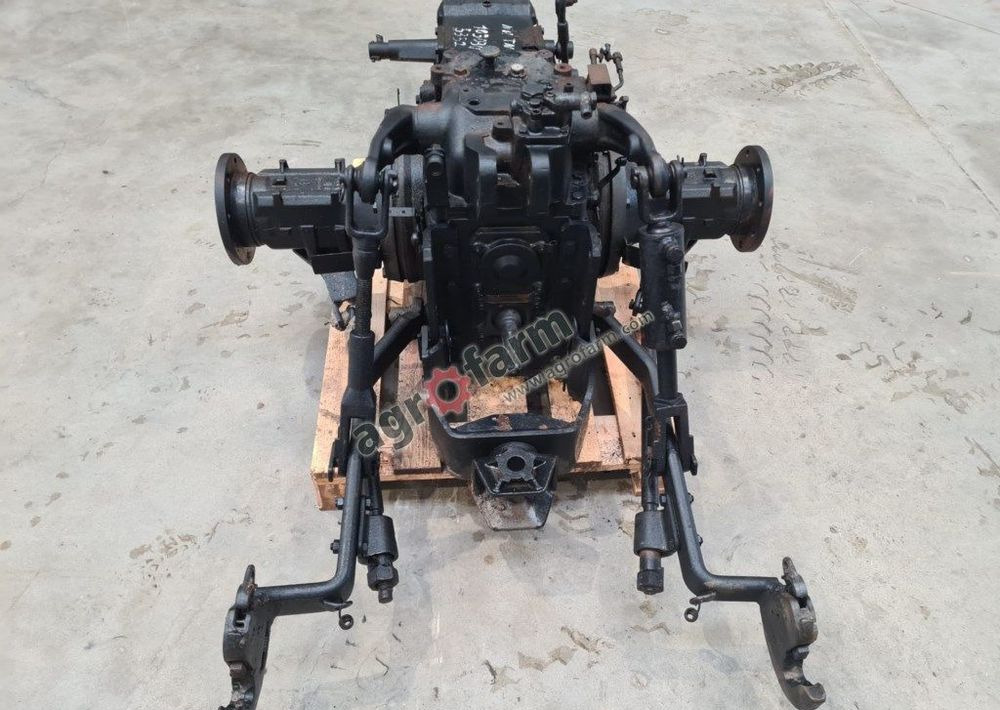 Tylny most New Holland TN70F 44366006 - Коробка передач: фото 4 Tylny most New Holland TN70F 44366006 - Коробка передач: фото 4