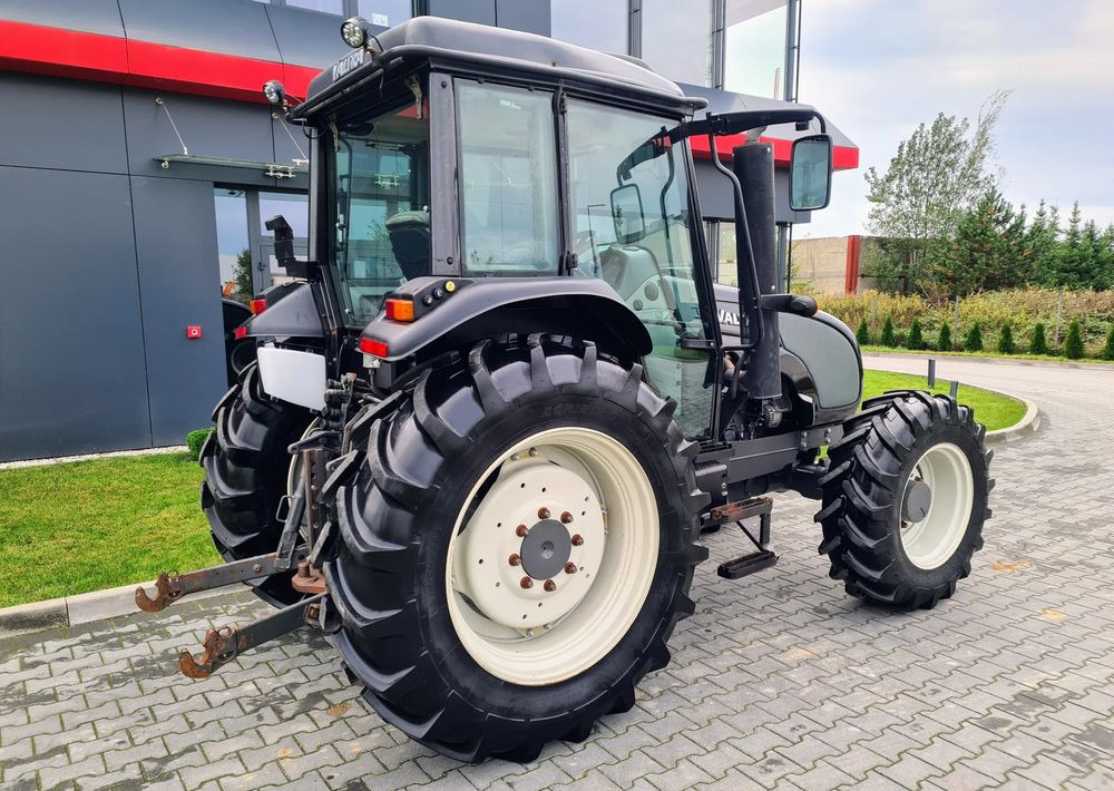 Valtra A93 - Трактор: фото 4 Valtra A93 - Трактор: фото 4