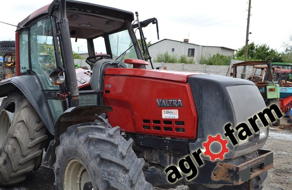 Valtra 6250 6350 skrzynia silnik most zawór blok głowica zwolnica obudowa wał zwrotnica dyferencjał - Запчасти для Сельскохозяйственной техники: фото 1 Valtra 6250 6350 skrzynia silnik most zawór blok głowica zwolnica obudowa wał zwrotnica dyferencjał - Запчасти для Сельскохозяйственной техники: фото 1