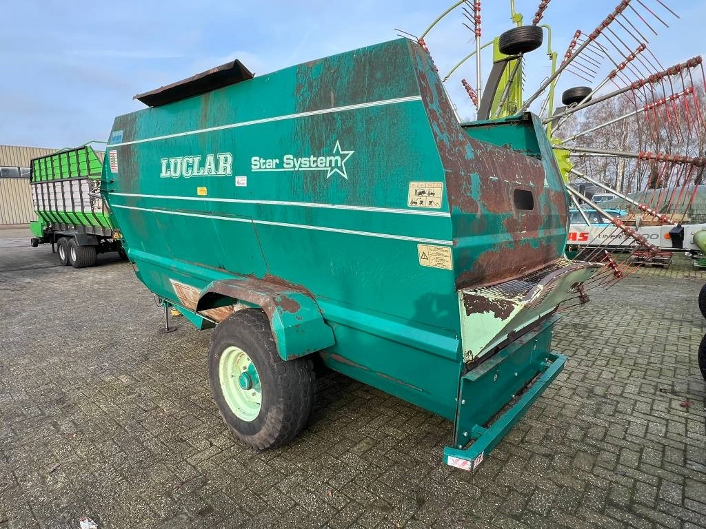 Luclar Taurus 14 - Кормораздатчик: фото 3 Luclar Taurus 14 - Кормораздатчик: фото 3