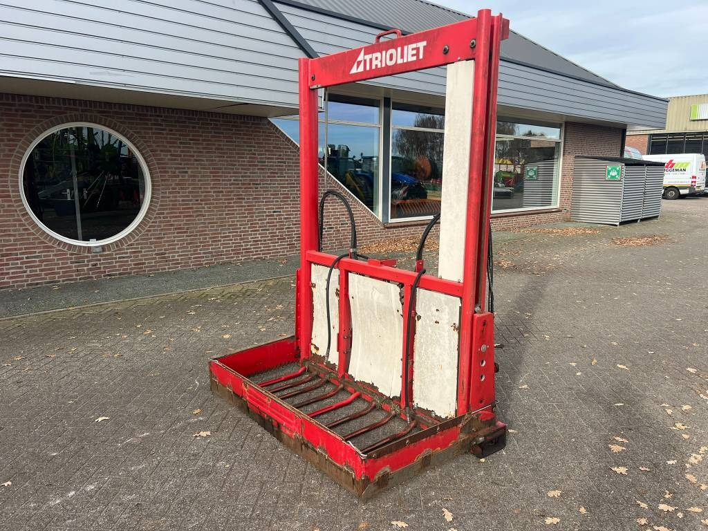 Trioliet TU 170 kuilvoersnijder - Инвентарь для животноводства: фото 1 Trioliet TU 170 kuilvoersnijder - Инвентарь для животноводства: фото 1