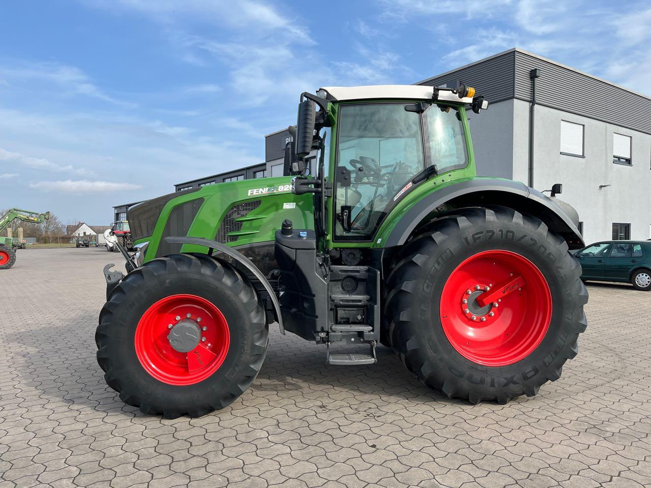 Fendt 828 S4 ProfiPlus - Трактор: фото 1 Fendt 828 S4 ProfiPlus - Трактор: фото 1