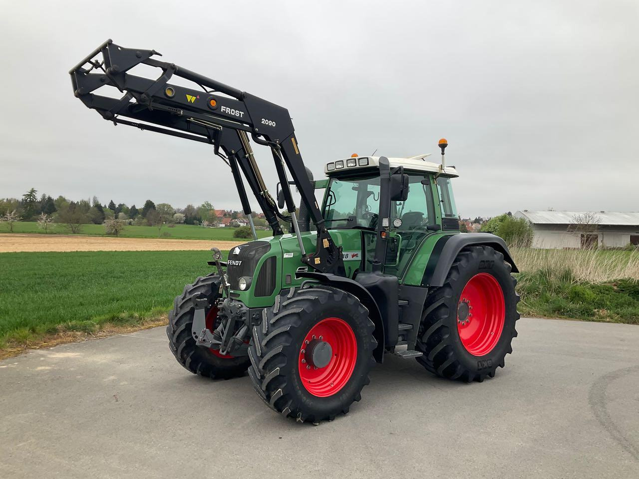 Fendt Vario 818 - Трактор: фото 1 Fendt Vario 818 - Трактор: фото 1
