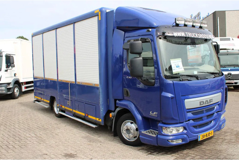DAF LF 230 + EURO 6 - Грузовик для перевозки животных: фото 3 DAF LF 230 + EURO 6 - Грузовик для перевозки животных: фото 3