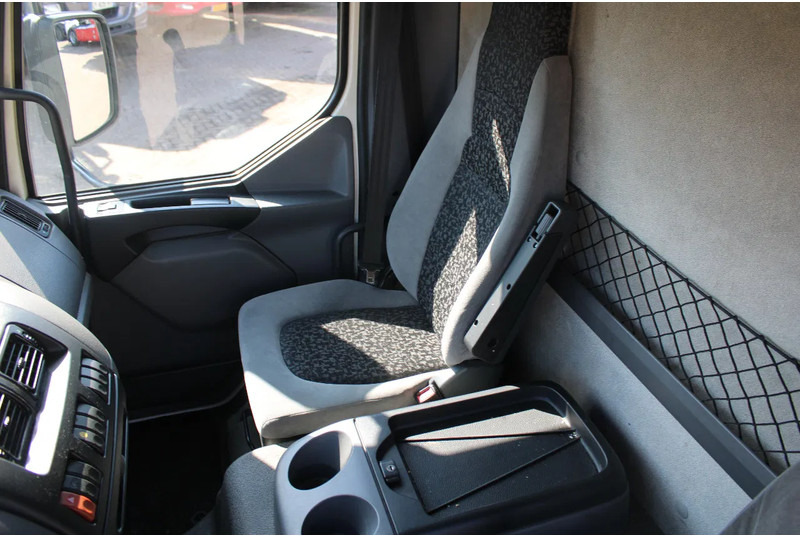 Грузовик с закрытым кузовом DAF LF 45.160 + EURO 5 + LIFT +MANUAL + 7.5T: фото 9