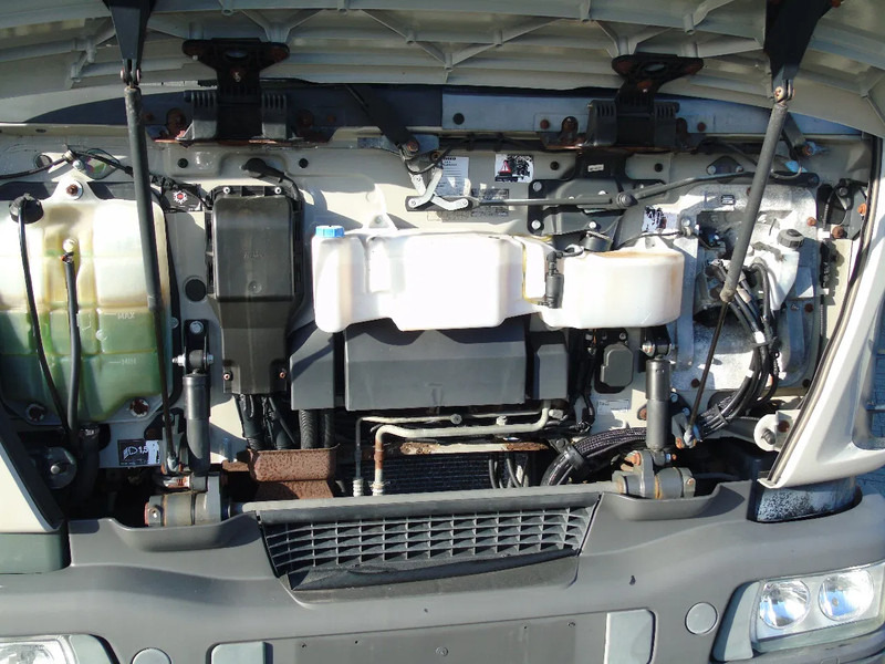 Грузовик с закрытым кузовом Iveco Eurocargo 150E24 + MANUAL + 177KM: фото 17