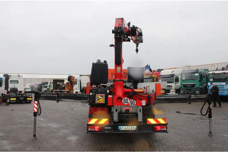Iveco Stralis 420 + 6x2 + FASSI F185 + EURO 6 + LOW KM + REMOTE - Автоманипулятор: фото 4 Iveco Stralis 420 + 6x2 + FASSI F185 + EURO 6 + LOW KM + REMOTE - Автоманипулятор: фото 4