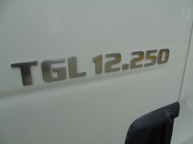 Грузовик с закрытым кузовом MAN TGL 12.250 + EURO 5 + LIFT: фото 10