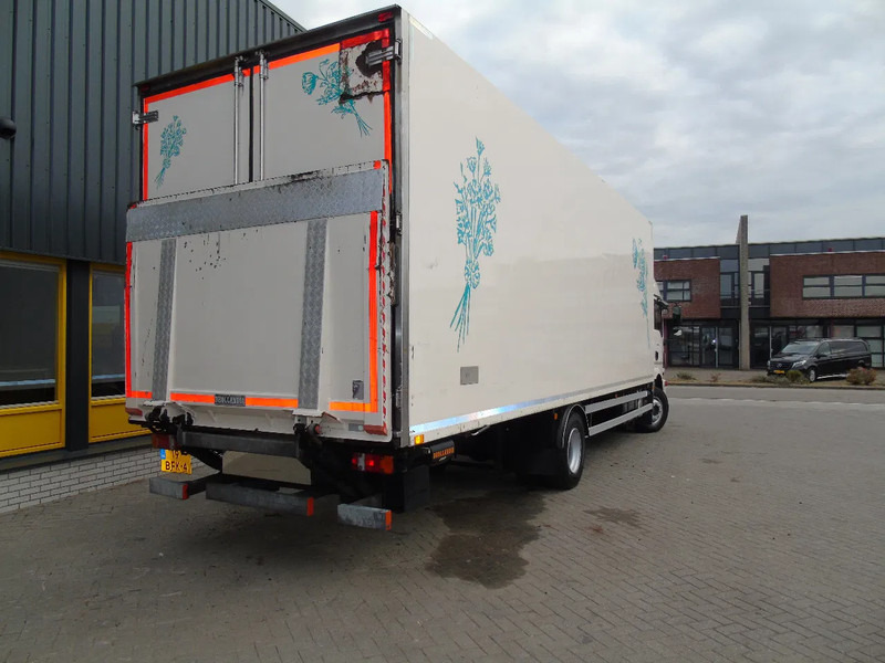 MAN TGM 12.250 + EURO 6 + LIFT - Грузовик с закрытым кузовом: фото 4 MAN TGM 12.250 + EURO 6 + LIFT - Грузовик с закрытым кузовом: фото 4