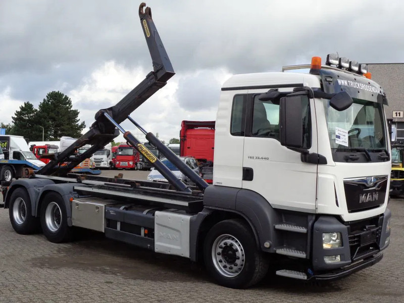 MAN TGS 33.440 + Manual + Hook system + Euro 6 + 6X4 + Discounted from 69.500,- - Крюковой мультилифт: фото 3 MAN TGS 33.440 + Manual + Hook system + Euro 6 + 6X4 + Discounted from 69.500,- - Крюковой мультилифт: фото 3