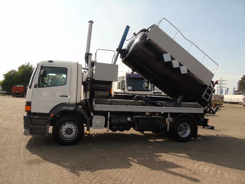 Mercedes-Benz Atego 1923 + 8.800 liter INOX + complete pump/tipper/functional + EURO 2 - Ассенизатор: фото 2 Mercedes-Benz Atego 1923 + 8.800 liter INOX + complete pump/tipper/functional + EURO 2 - Ассенизатор: фото 2