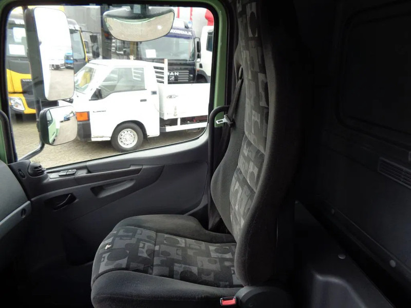 Грузовик с закрытым кузовом Mercedes-Benz Atego 822 Atego 822 + Euro 5 + Dhollandia lift: фото 17 Грузовик с закрытым кузовом Mercedes-Benz Atego 822 Atego 822 + Euro 5 + Dhollandia lift: фото 17