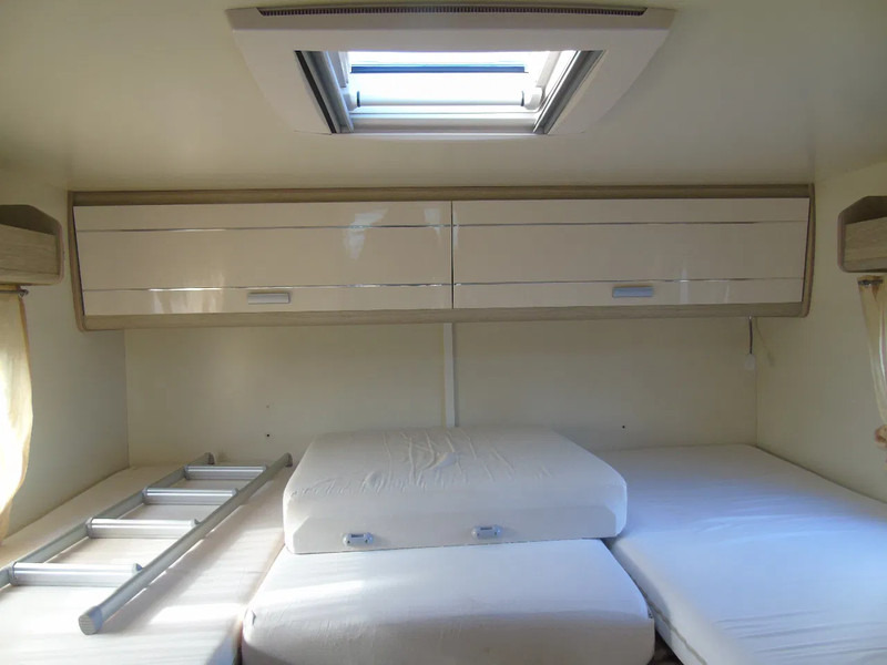 PLA H380 + FULL OPTION - Полуинтегрированный автодом: фото 4 PLA H380 + FULL OPTION - Полуинтегрированный автодом: фото 4