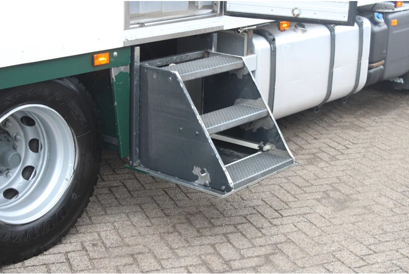 Scania R490 + 6X2 + EURO 6 + heating truck/ flowers FULL OPTION - Рефрижератор: фото 5 Scania R490 + 6X2 + EURO 6 + heating truck/ flowers FULL OPTION - Рефрижератор: фото 5