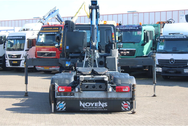 DAF CF 430 + COPMA 24TON/M + REMOTE + 6X2 STEERING + EURO 6 - Тягач: фото 5 DAF CF 430 + COPMA 24TON/M + REMOTE + 6X2 STEERING + EURO 6 - Тягач: фото 5