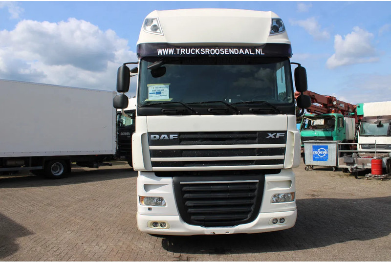 DAF XF 105.460 + EURO 5 + - Тягач: фото 2 DAF XF 105.460 + EURO 5 + - Тягач: фото 2