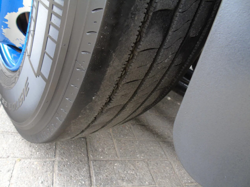Тягач MAN TGX 18.440 + EURO 6 + 6X2: фото 14