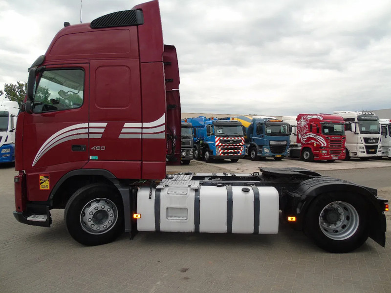 Volvo FH 460 + XL CAB + EURO 5 + 6x IN STOCK - Тягач: фото 3 Volvo FH 460 + XL CAB + EURO 5 + 6x IN STOCK - Тягач: фото 3