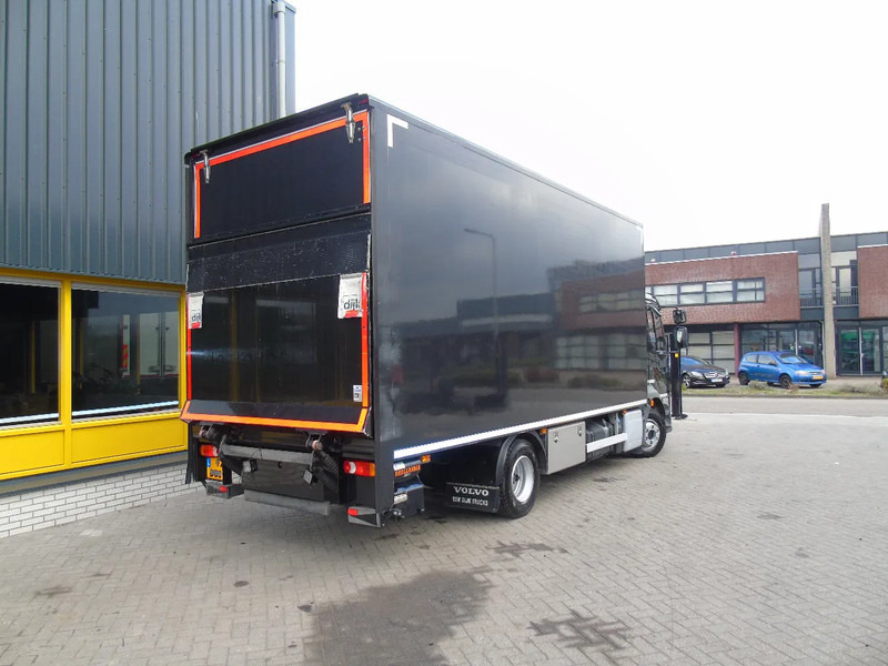 Volvo FL 10.210 + EURO 6 + LIFT - Грузовик с закрытым кузовом: фото 3 Volvo FL 10.210 + EURO 6 + LIFT - Грузовик с закрытым кузовом: фото 3