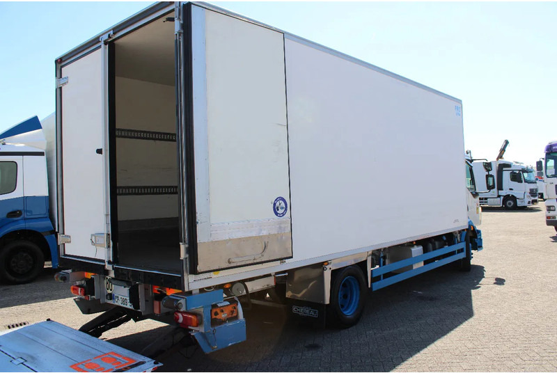 Volvo FL 240 + carrier + ATP + 16T + lift + MANUAL - Рефрижератор: фото 4 Volvo FL 240 + carrier + ATP + 16T + lift + MANUAL - Рефрижератор: фото 4