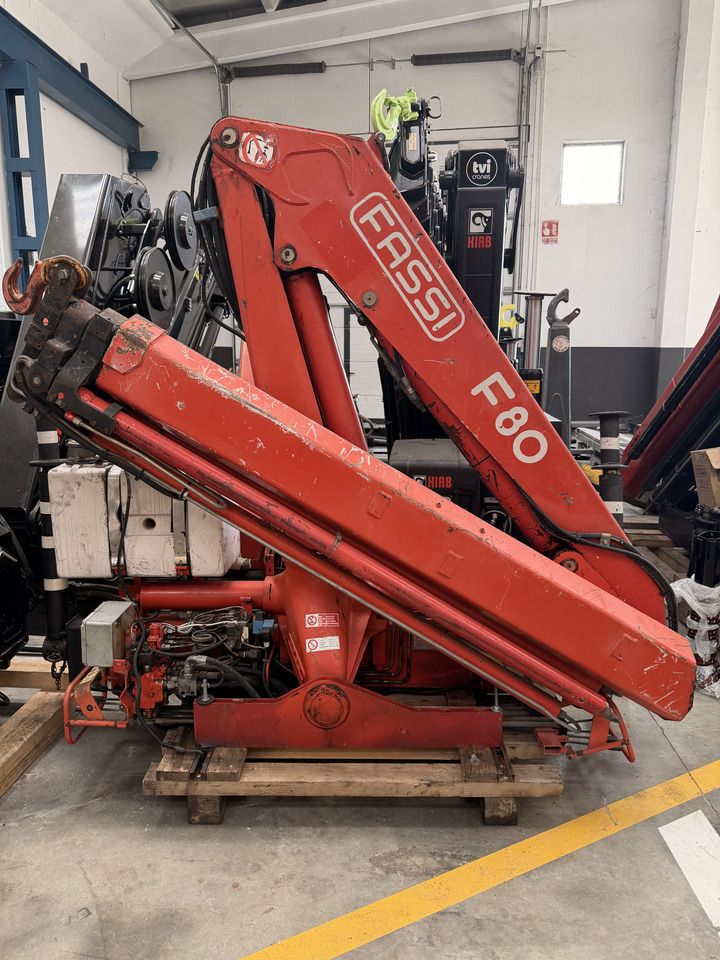 FASSI Fassi F80 - Кран-манипулятор для Промышленного оборудования: фото 1 FASSI Fassi F80 - Кран-манипулятор для Промышленного оборудования: фото 1