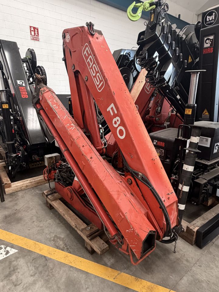 FASSI Fassi F80 - Кран-манипулятор для Промышленного оборудования: фото 2 FASSI Fassi F80 - Кран-манипулятор для Промышленного оборудования: фото 2