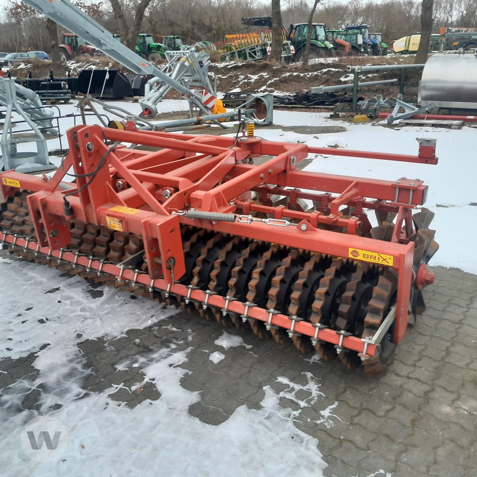 Brix Twinn Pack 300 - Полевой каток: фото 3 Brix Twinn Pack 300 - Полевой каток: фото 3