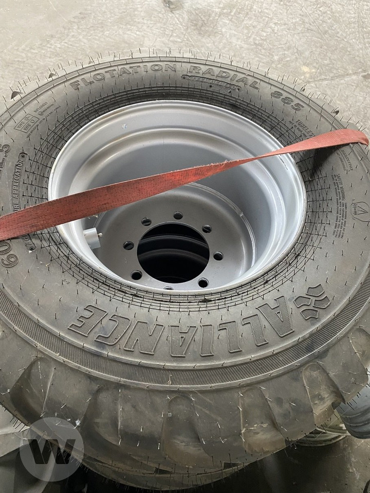 Krone 600/50 R 22,5 - Другая техника: фото 2 Krone 600/50 R 22,5 - Другая техника: фото 2