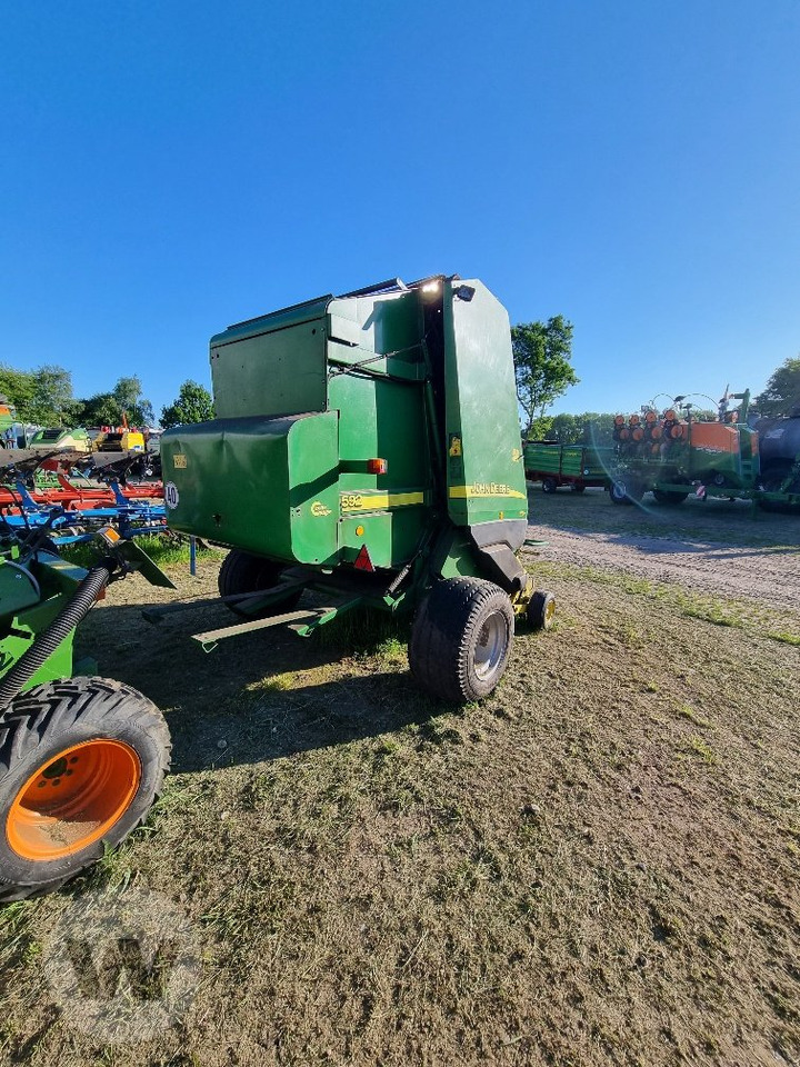 John Deere 592 - Пресс-подборщик рулонный: фото 4 John Deere 592 - Пресс-подборщик рулонный: фото 4