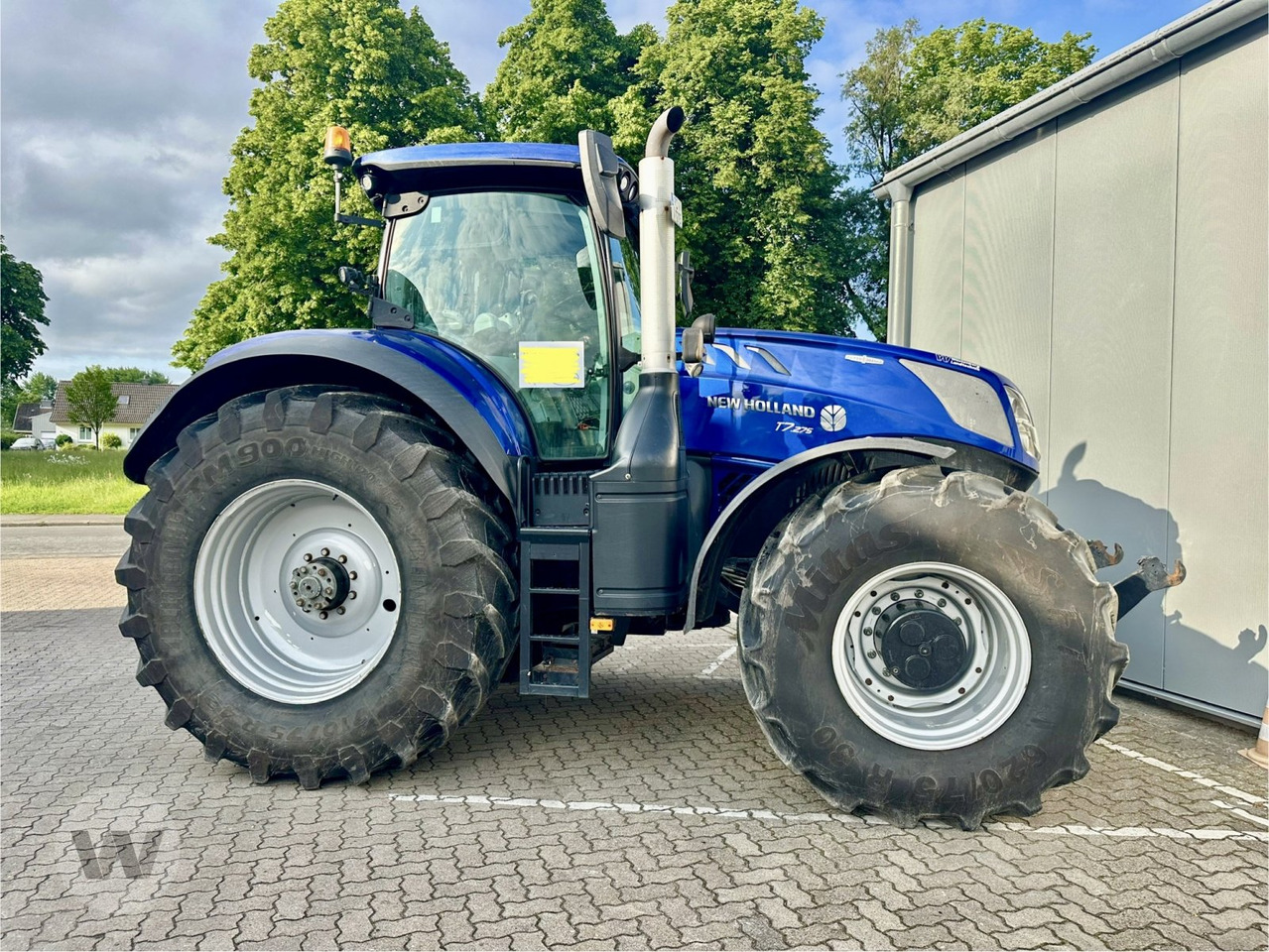 New Holland T 7.270 AC - Трактор: фото 1 New Holland T 7.270 AC - Трактор: фото 1