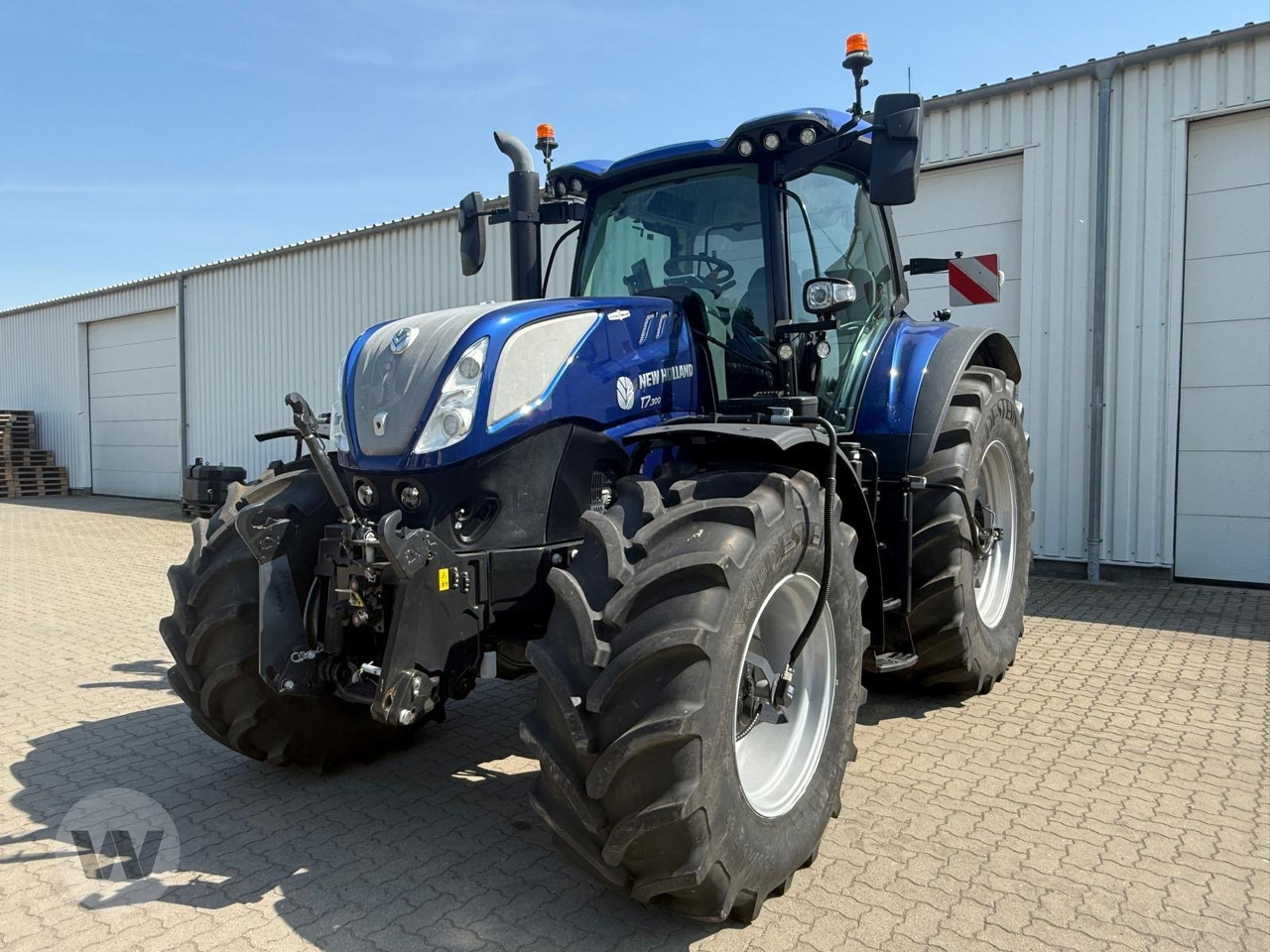 New Holland T 7.300 AC New Gen - Трактор: фото 1 New Holland T 7.300 AC New Gen - Трактор: фото 1