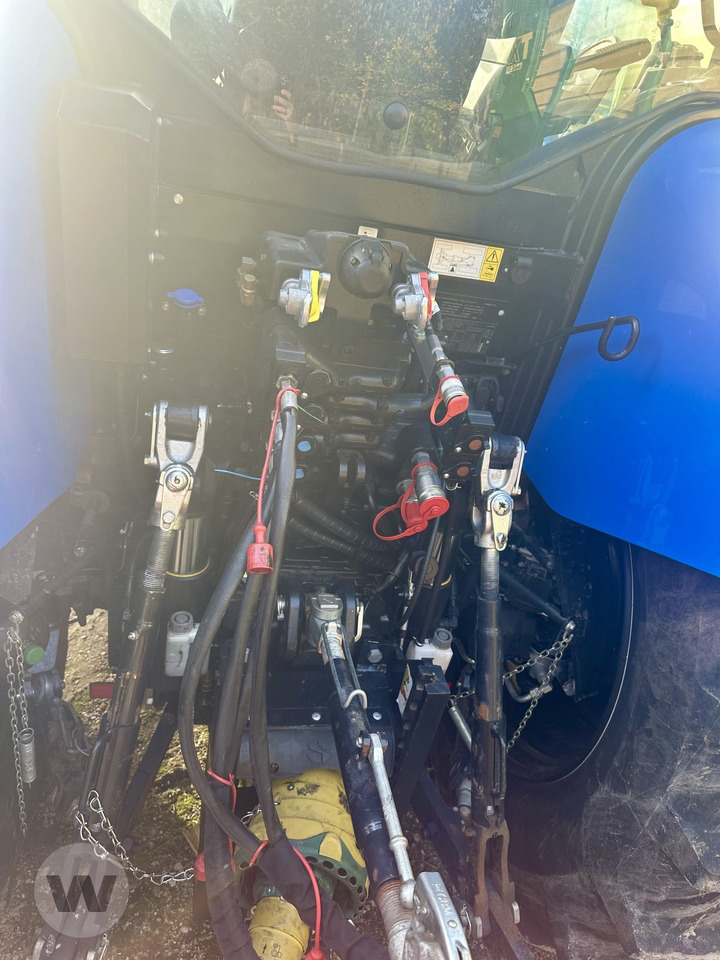 New Holland T6.180 - Трактор: фото 4 New Holland T6.180 - Трактор: фото 4