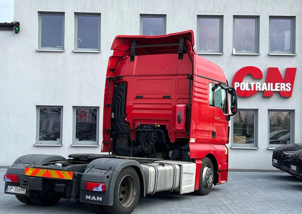 MAN TGX 18.420 XLX LOW DECK - Тягач: фото 4 MAN TGX 18.420 XLX LOW DECK - Тягач: фото 4