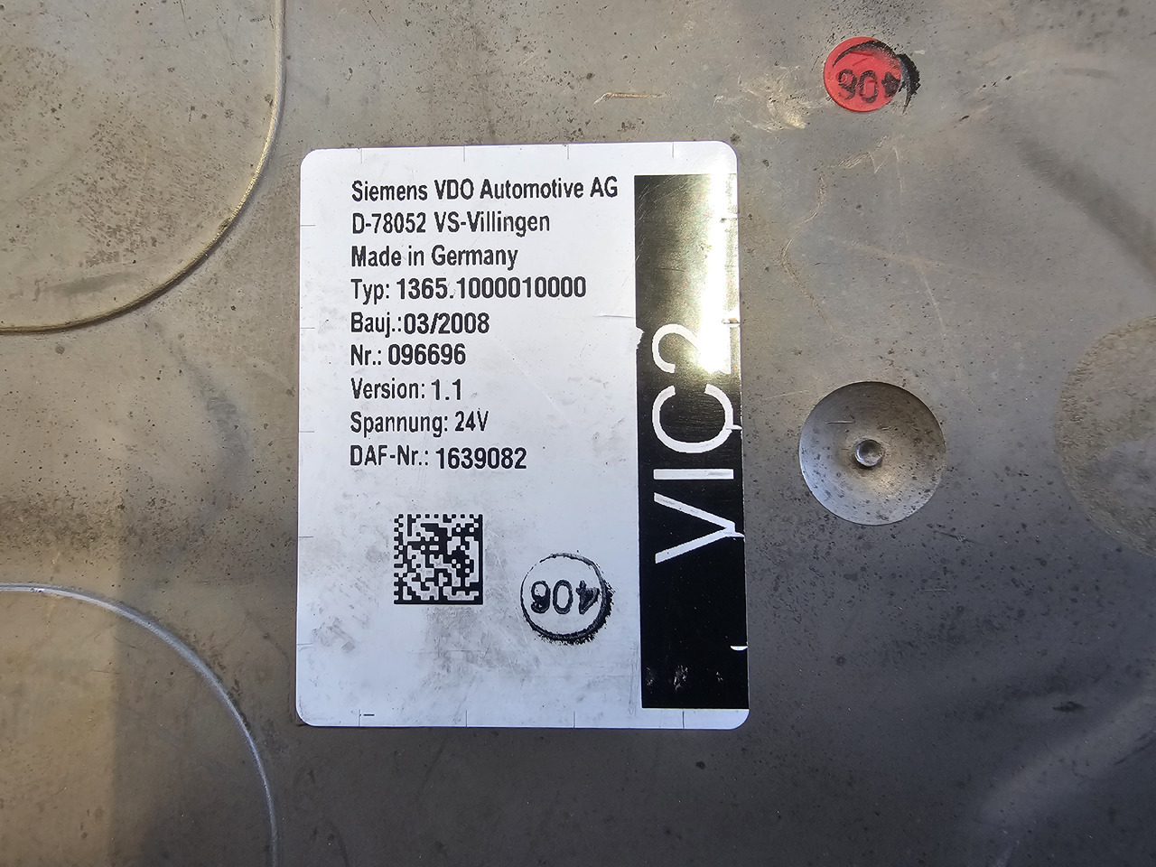 DAF XF CF / VIC2 CONTROL UNIT / 1639082 - Блок управления: фото 4 DAF XF CF / VIC2 CONTROL UNIT / 1639082 - Блок управления: фото 4