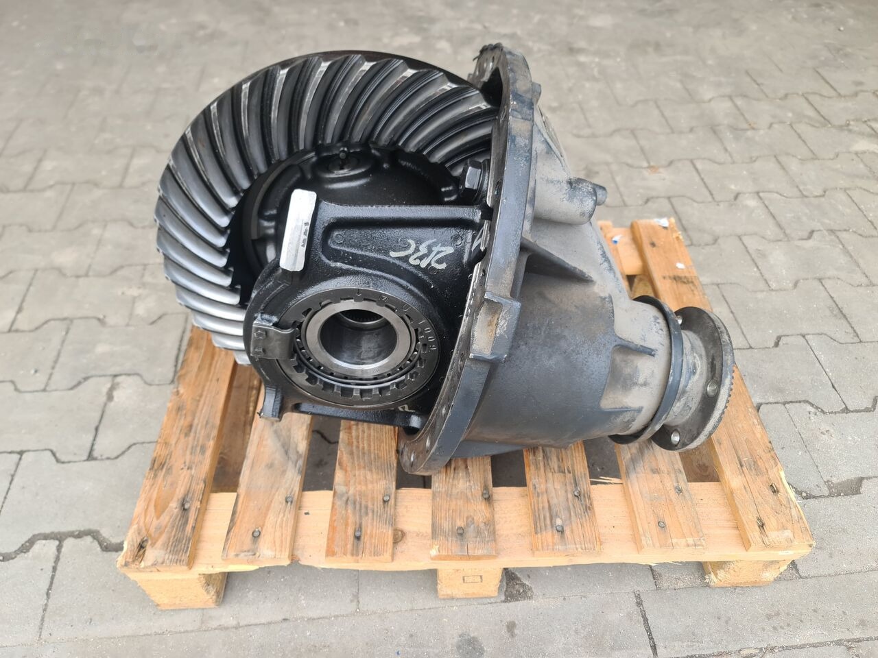 DIFFERENTIAL DIFF MS17X RSS1344C 1/529 5.29 37/7 RENAULT VOLVO - Дифференциал для Грузовиков: фото 1 DIFFERENTIAL DIFF MS17X RSS1344C 1/529 5.29 37/7 RENAULT VOLVO - Дифференциал для Грузовиков: фото 1