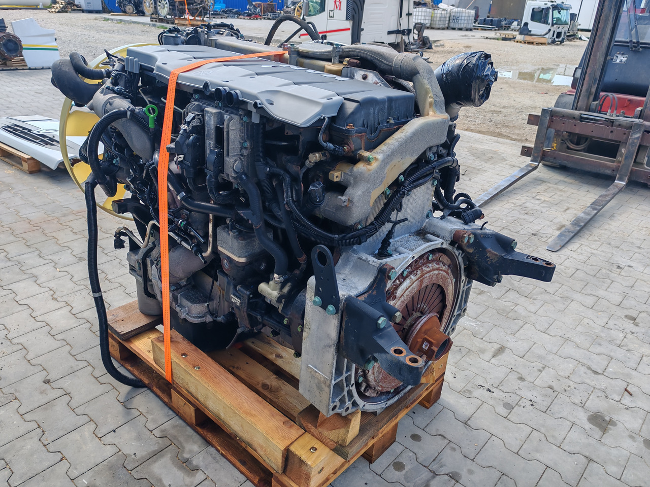 MAN TGX TGS / D2676 LF46 / EURO6 / COMPLETE ENGINE - Двигатель: фото 5 MAN TGX TGS / D2676 LF46 / EURO6 / COMPLETE ENGINE - Двигатель: фото 5