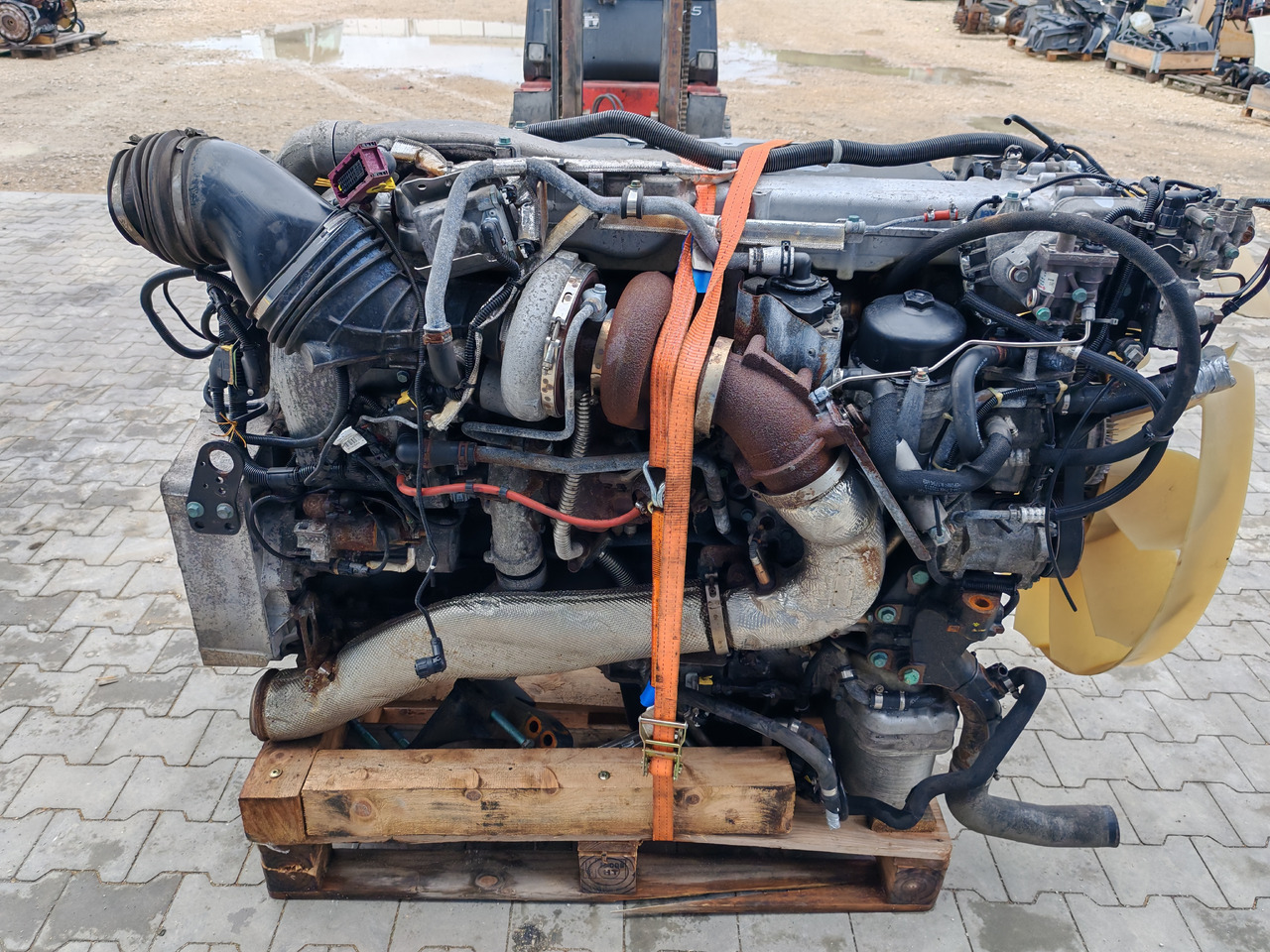 MAN TGX TGS / D2676 LF51 / EURO 6 / COMPLETE ENGINE - Двигатель: фото 4 MAN TGX TGS / D2676 LF51 / EURO 6 / COMPLETE ENGINE - Двигатель: фото 4