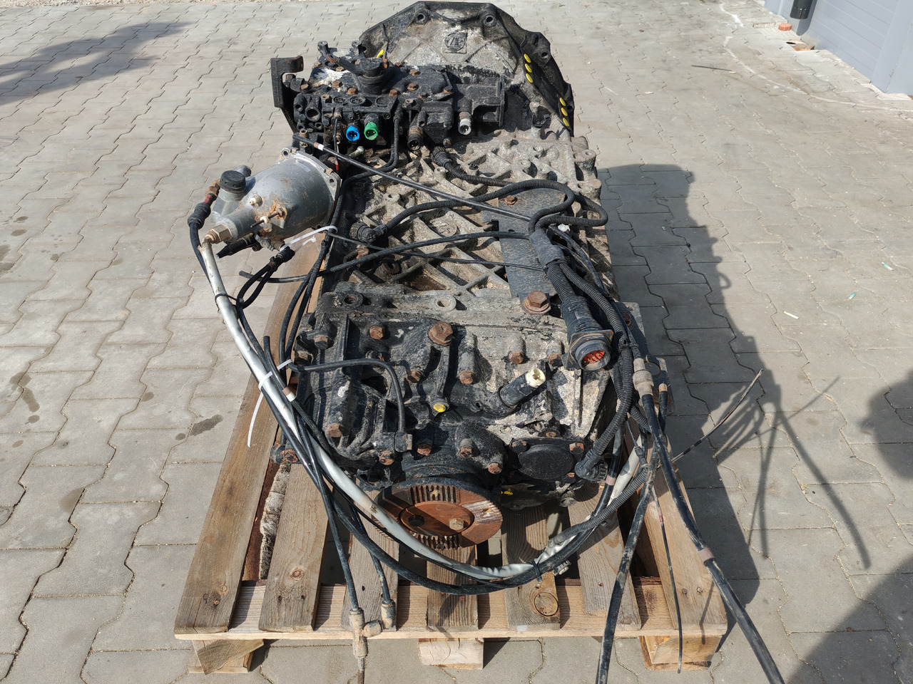 RENAULT DXI / ZF NEW ECOSPLIT 16S2220 TD / MANUAL / DELIVERY - Коробка передач: фото 4 RENAULT DXI / ZF NEW ECOSPLIT 16S2220 TD / MANUAL / DELIVERY - Коробка передач: фото 4