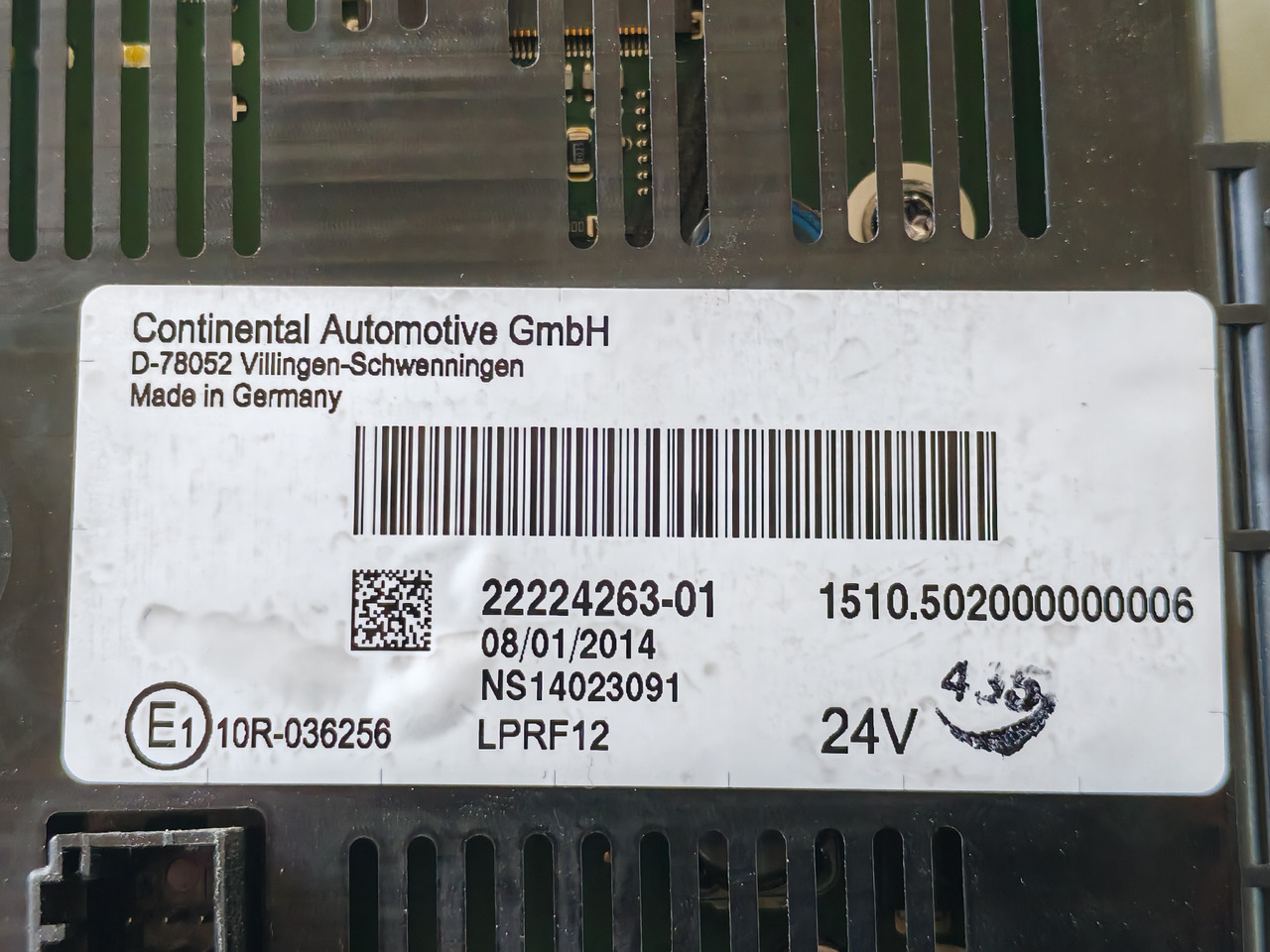 RENAULT RANGE T / DISPLAY / 22224263-01 - Приборная панель: фото 3 RENAULT RANGE T / DISPLAY / 22224263-01 - Приборная панель: фото 3