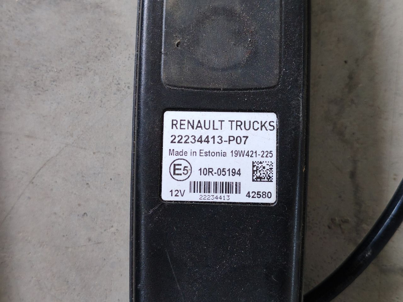 RENAULT RANGE T / SUNSPENSION LEVEL PILOT / 22234413 - Сенсор: фото 3 RENAULT RANGE T / SUNSPENSION LEVEL PILOT / 22234413 - Сенсор: фото 3