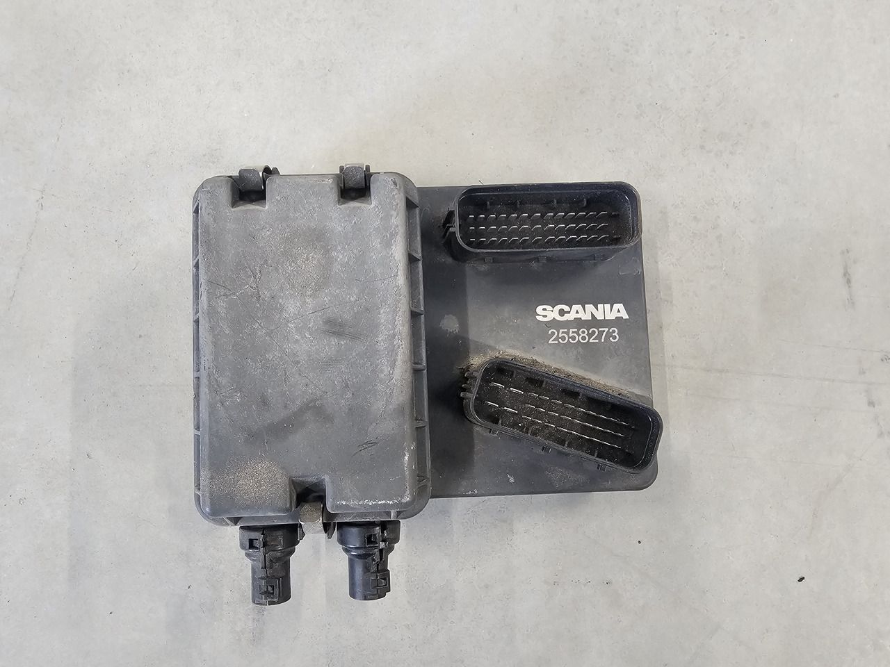 SCANIA S, R, P, G / FUSES BOX / 2558273 - Предохранитель: фото 2 SCANIA S, R, P, G / FUSES BOX / 2558273 - Предохранитель: фото 2