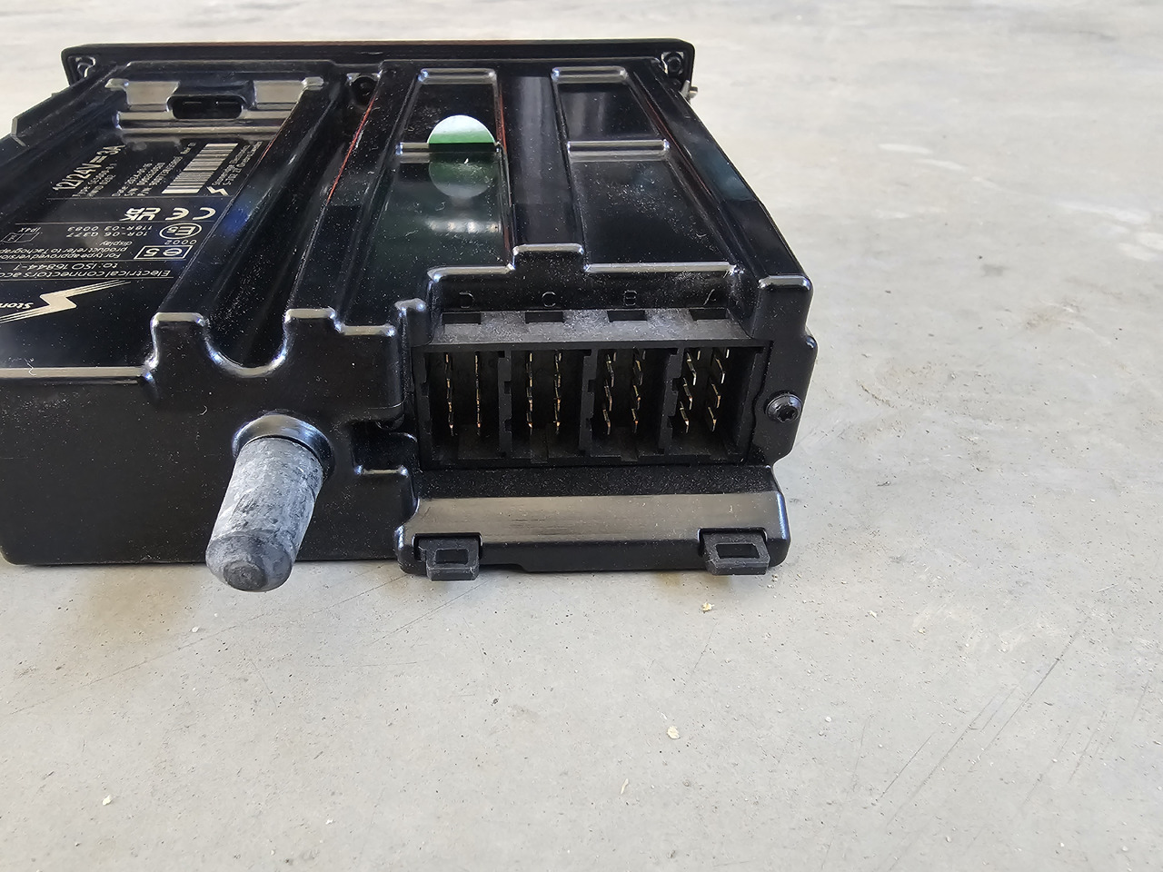 STONERIDGE SE5000-8.1 / VOLVO FH4 EURO 6 / TACHOGRAPH - Тахограф: фото 4 STONERIDGE SE5000-8.1 / VOLVO FH4 EURO 6 / TACHOGRAPH - Тахограф: фото 4