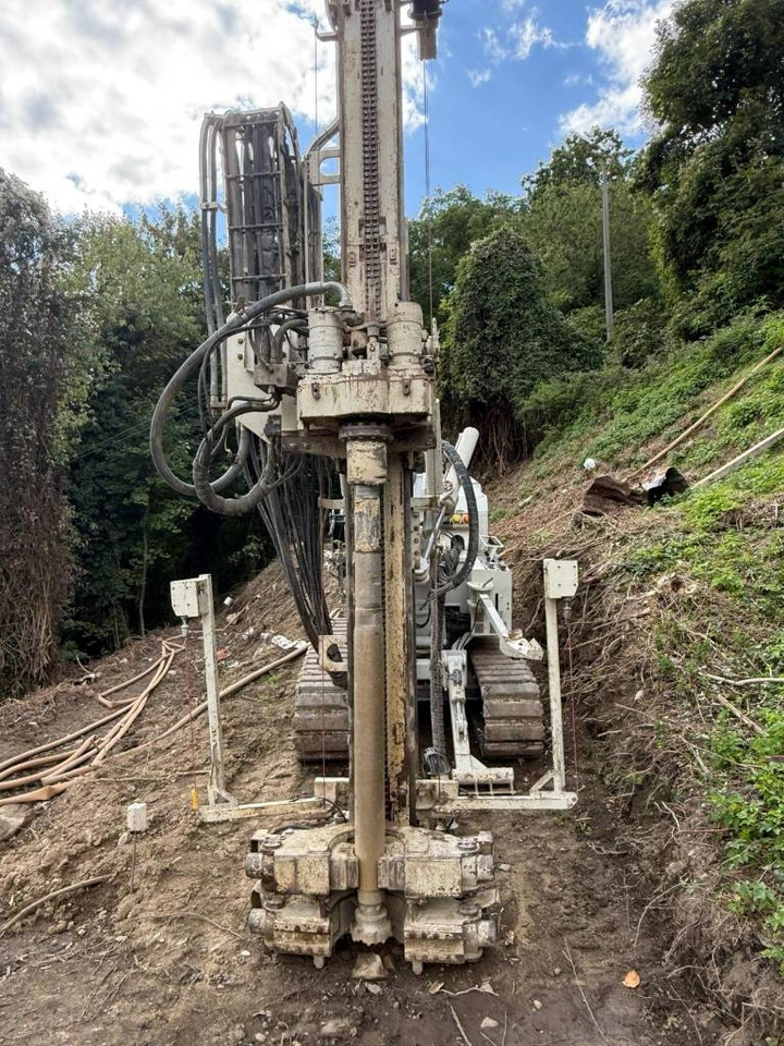 Comacchio MC8 - Сваебойная установка: фото 2 Comacchio MC8 - Сваебойная установка: фото 2