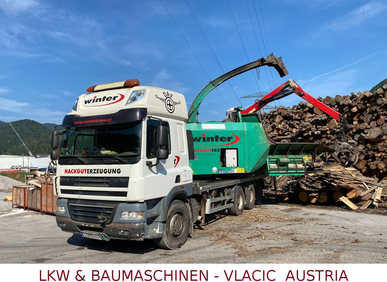 DAF CF85 Holzhackmaschine JENZ HEM 700 - Лесовоз: фото 1 DAF CF85 Holzhackmaschine JENZ HEM 700 - Лесовоз: фото 1