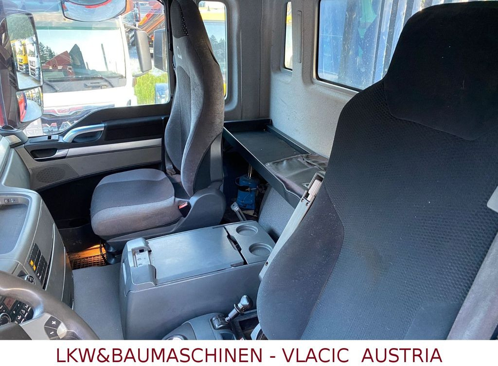 MAN TGS Holztransporter mit Kran Palfinger MAN TGS 33.480 6x6Holztransporter mit Kran Palfinger - Лесовоз, Автоманипулятор: фото 5 MAN TGS Holztransporter mit Kran Palfinger MAN TGS 33.480 6x6Holztransporter mit Kran Palfinger - Лесовоз, Автоманипулятор: фото 5