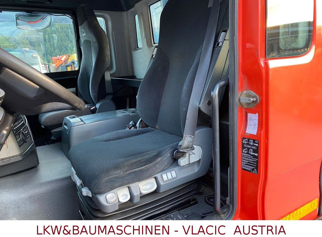 MAN TGS Holztransporter mit Kran Palfinger MAN TGS 33.480 6x6Holztransporter mit Kran Palfinger - Лесовоз, Автоманипулятор: фото 4 MAN TGS Holztransporter mit Kran Palfinger MAN TGS 33.480 6x6Holztransporter mit Kran Palfinger - Лесовоз, Автоманипулятор: фото 4