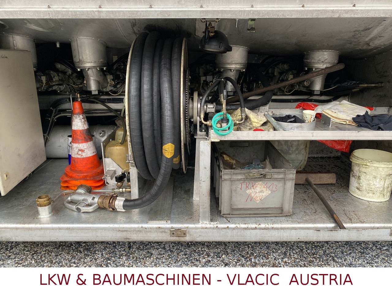 Schwarzmüller Tank für Öl transport лизинг Schwarzmüller Tank für Öl transport: фото 6 Schwarzmüller Tank für Öl transport лизинг Schwarzmüller Tank für Öl transport: фото 6