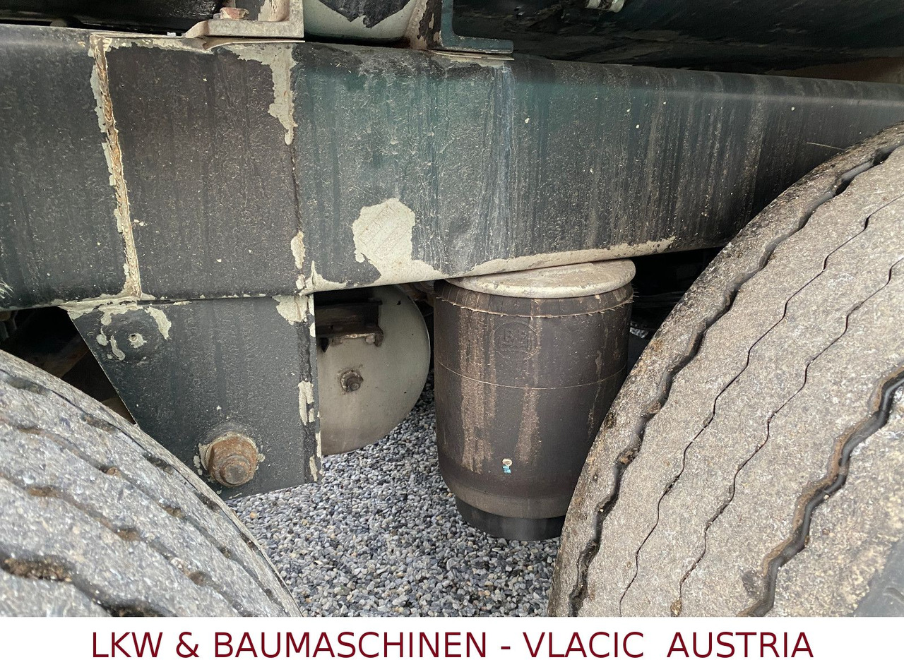 Schwarzmüller Tank für Öl transport лизинг Schwarzmüller Tank für Öl transport: фото 12 Schwarzmüller Tank für Öl transport лизинг Schwarzmüller Tank für Öl transport: фото 12